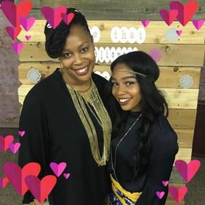 Meet your Posher, Nikkita